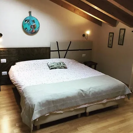 Ai Cracchi Bed and breakfast Castelgomberto